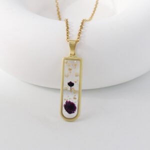 Botanical Resin Necklace – Midnight Bloom