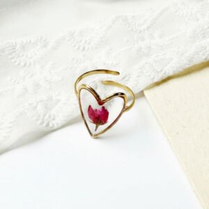 Botanical Resin Ring - Rose Petal Heart